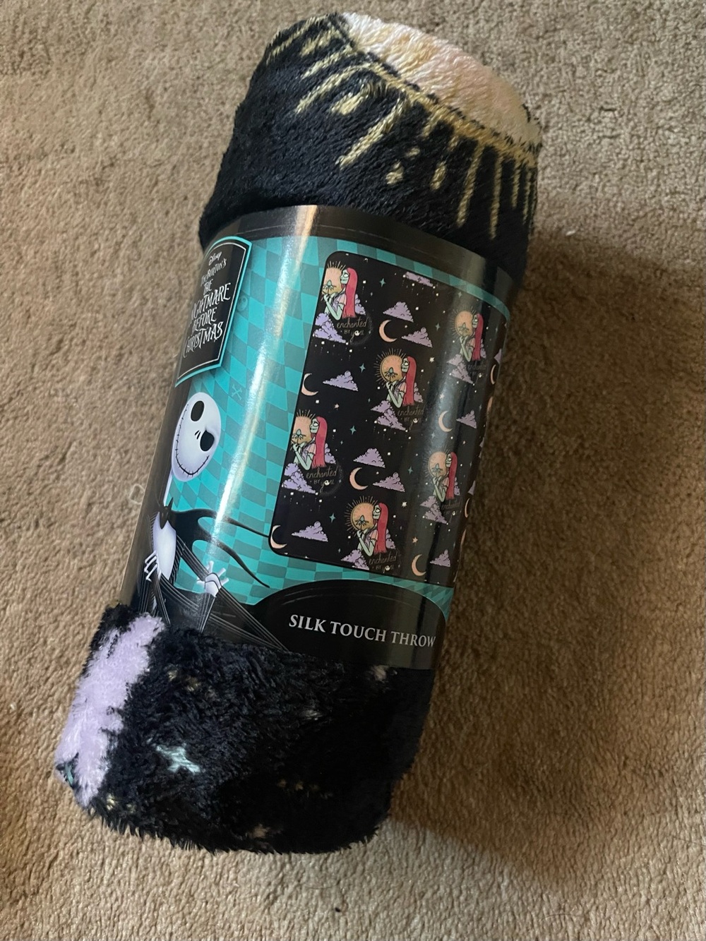 Disney The Nightmare Before Christmas Black & Purple Silk Touch Throw